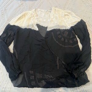 Twelfth Street by Cynthia Vincent Black and Cream Blouse